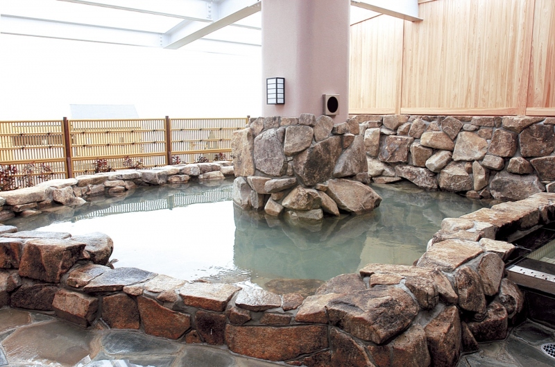 宮浜温泉べにまんさくの湯